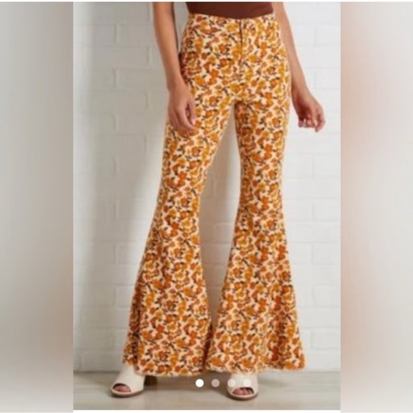 Versona Pants - Versona Women’s Plus Size 70s Floral Corduroy Bell Bottom Flair Pants Size 14